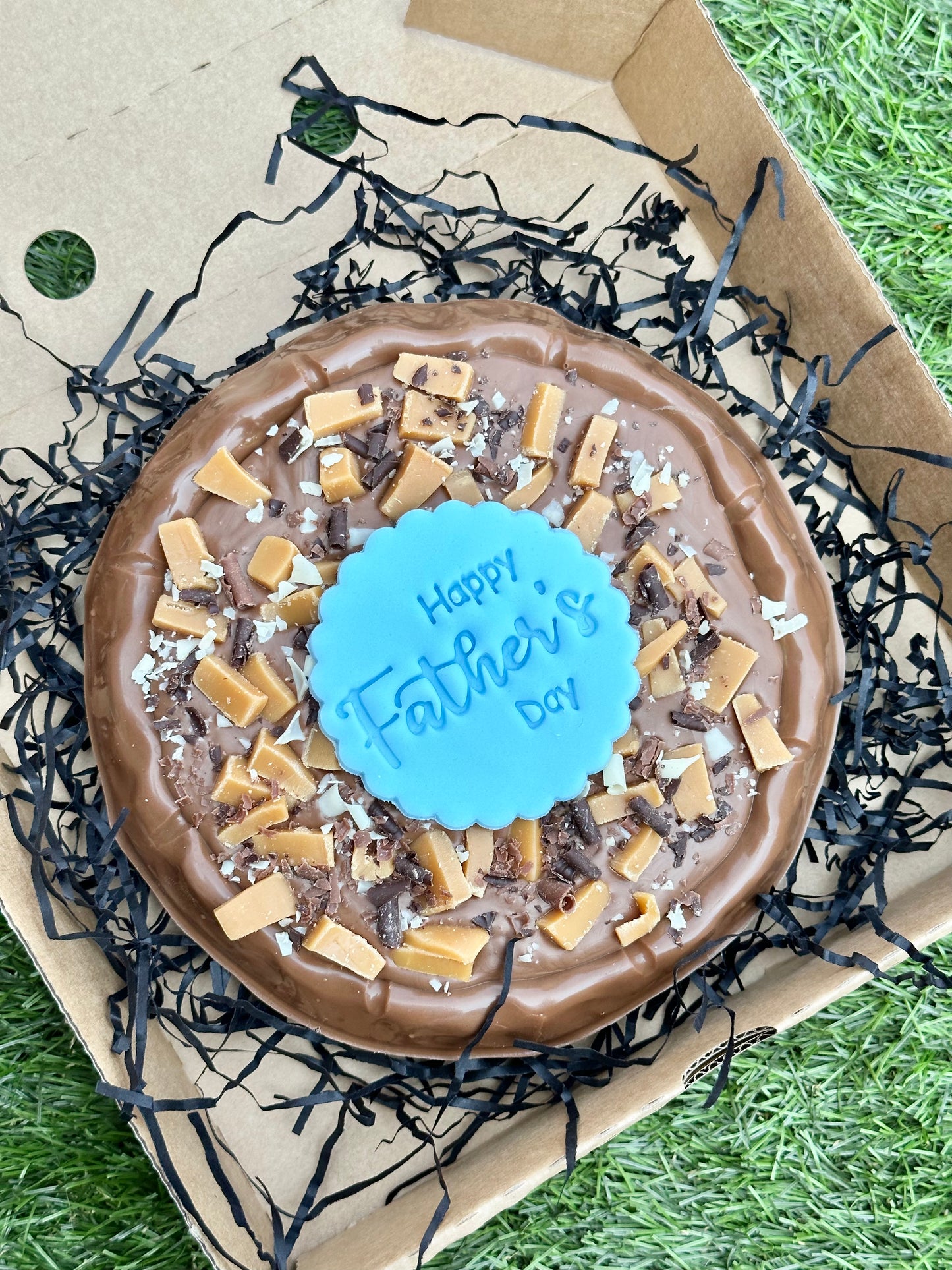 Stuffed Chocolate Pizza