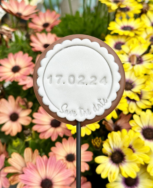 Small ‘Save the Date’ Fondant Topper Lollipop