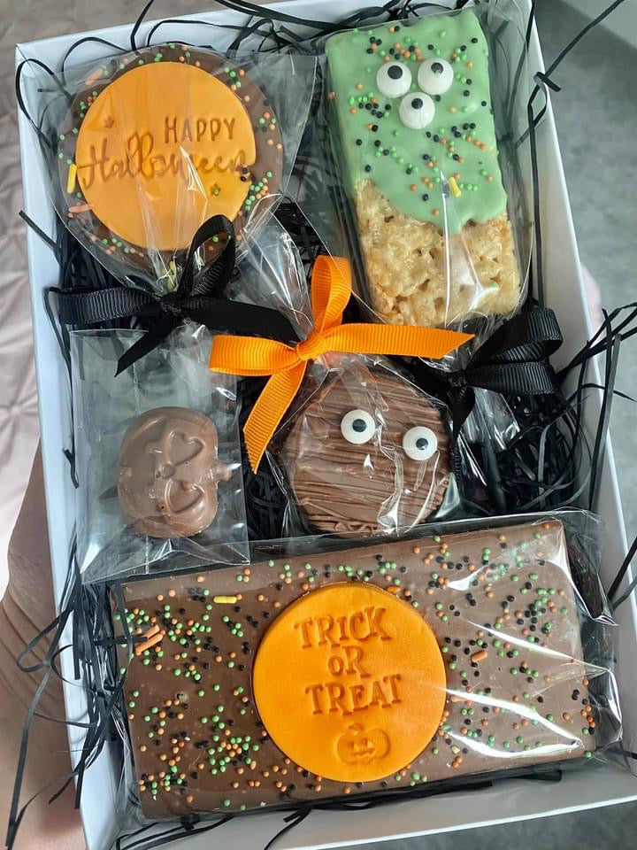 Happy Easter Chocolate Covered Biscuits Gift Box