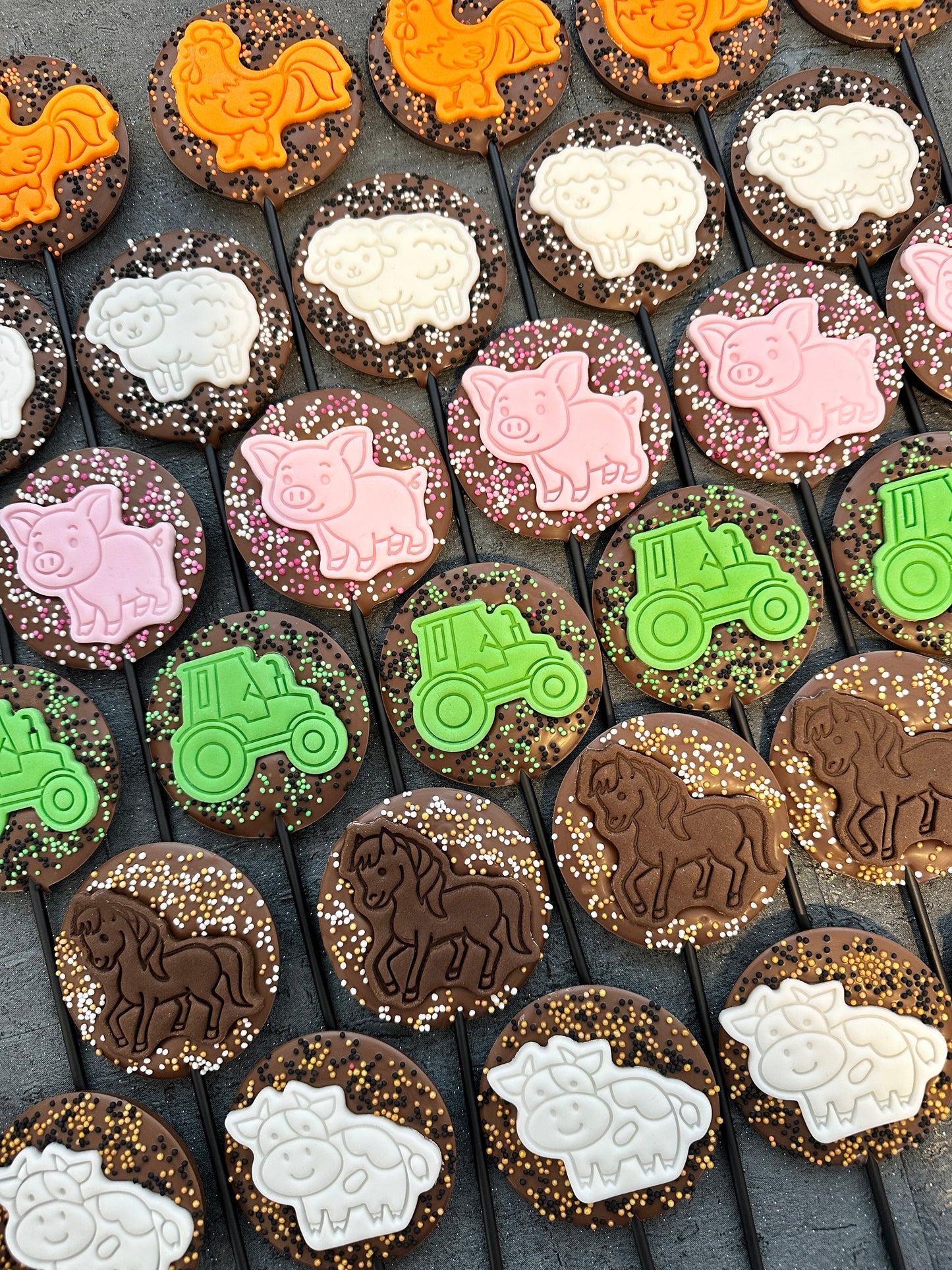 Farm Yard Fondant Lollipop