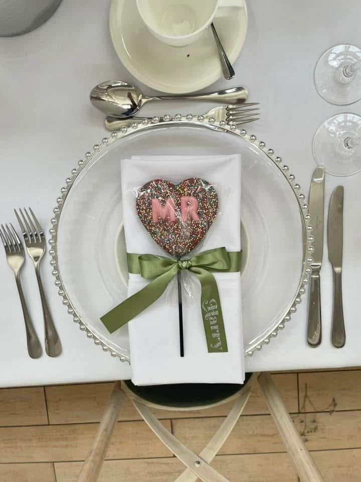 Large Mr & Mrs Heart Lollipop
