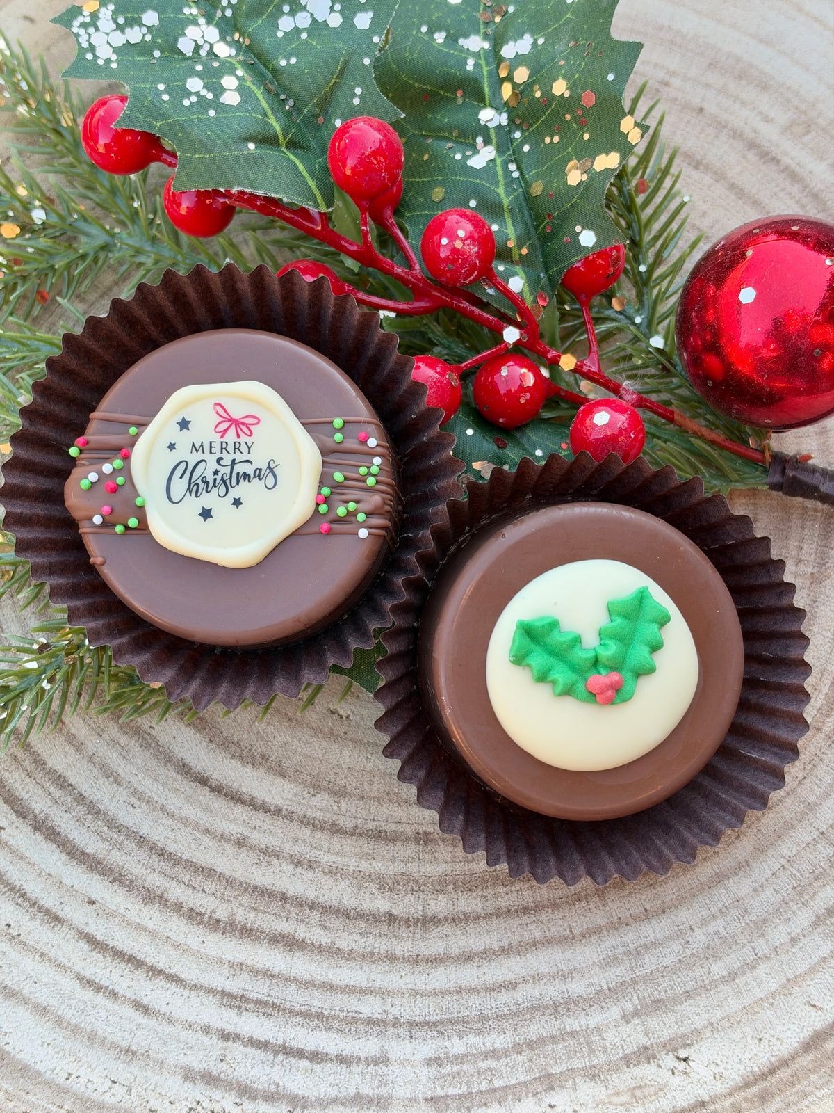 *New* Christmas 2 Chocolate Covered Biscuits