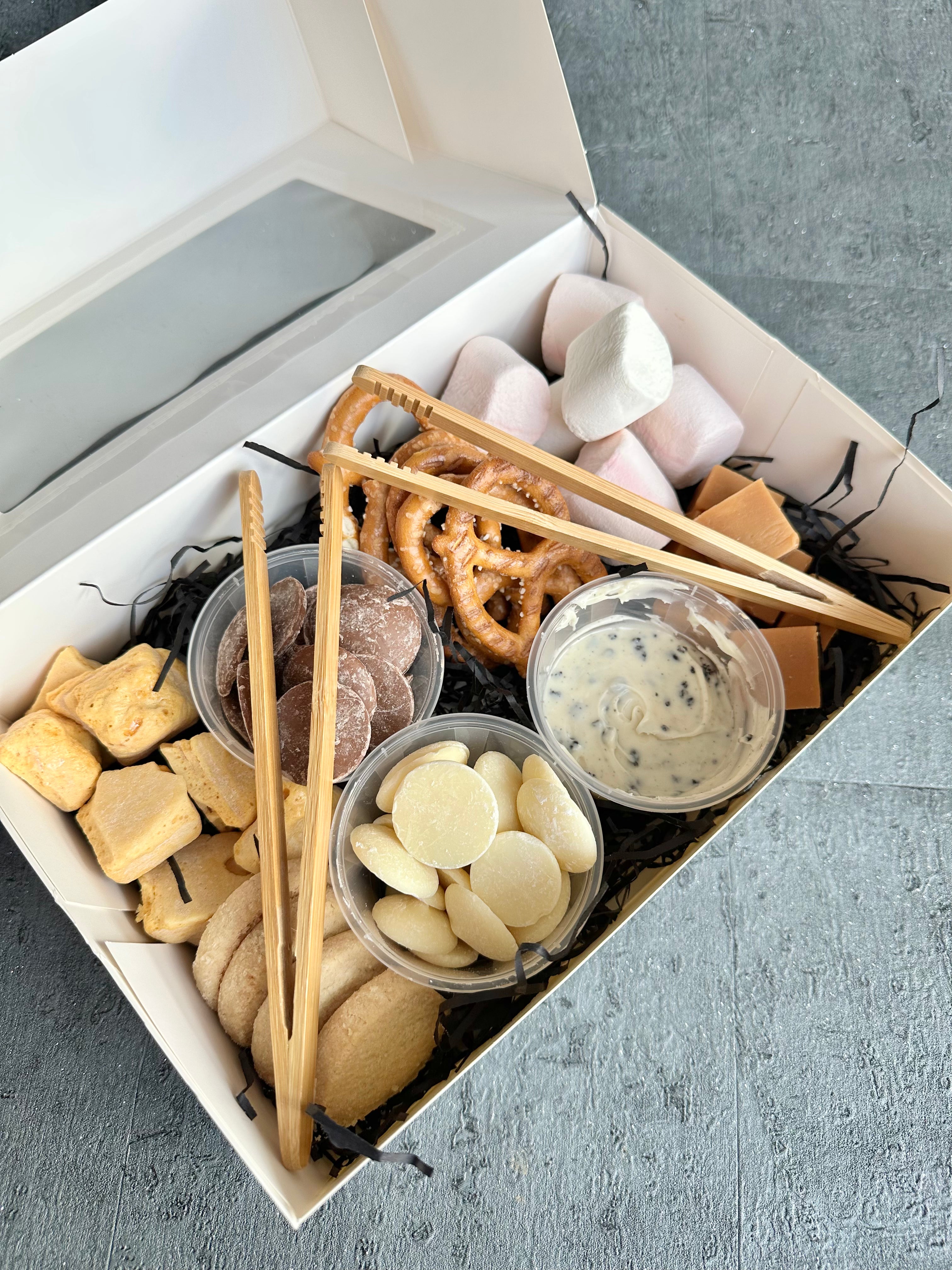 Chocolate Dipping Box
