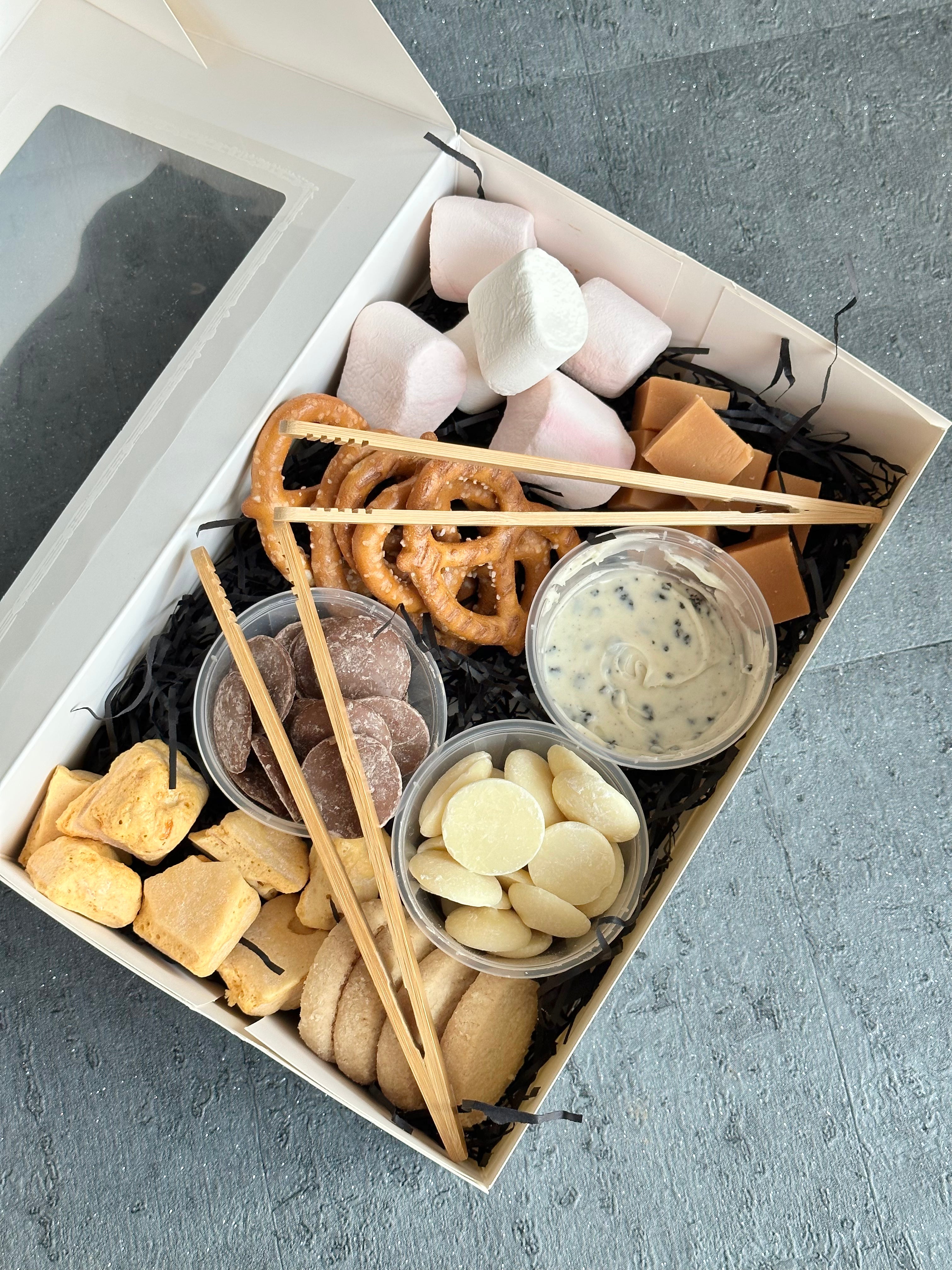 Chocolate Dipping Box