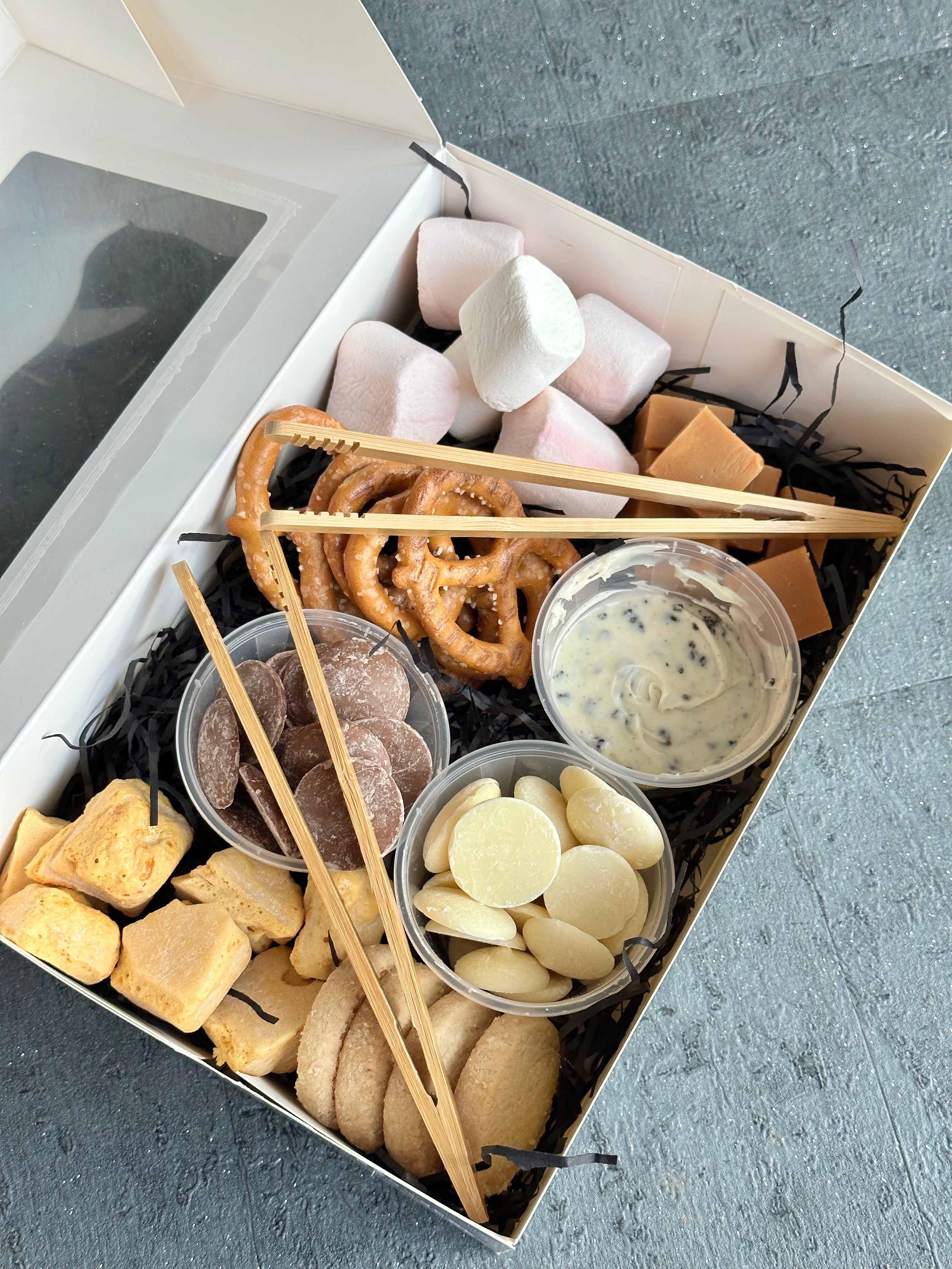 Chocolate Dipping Box